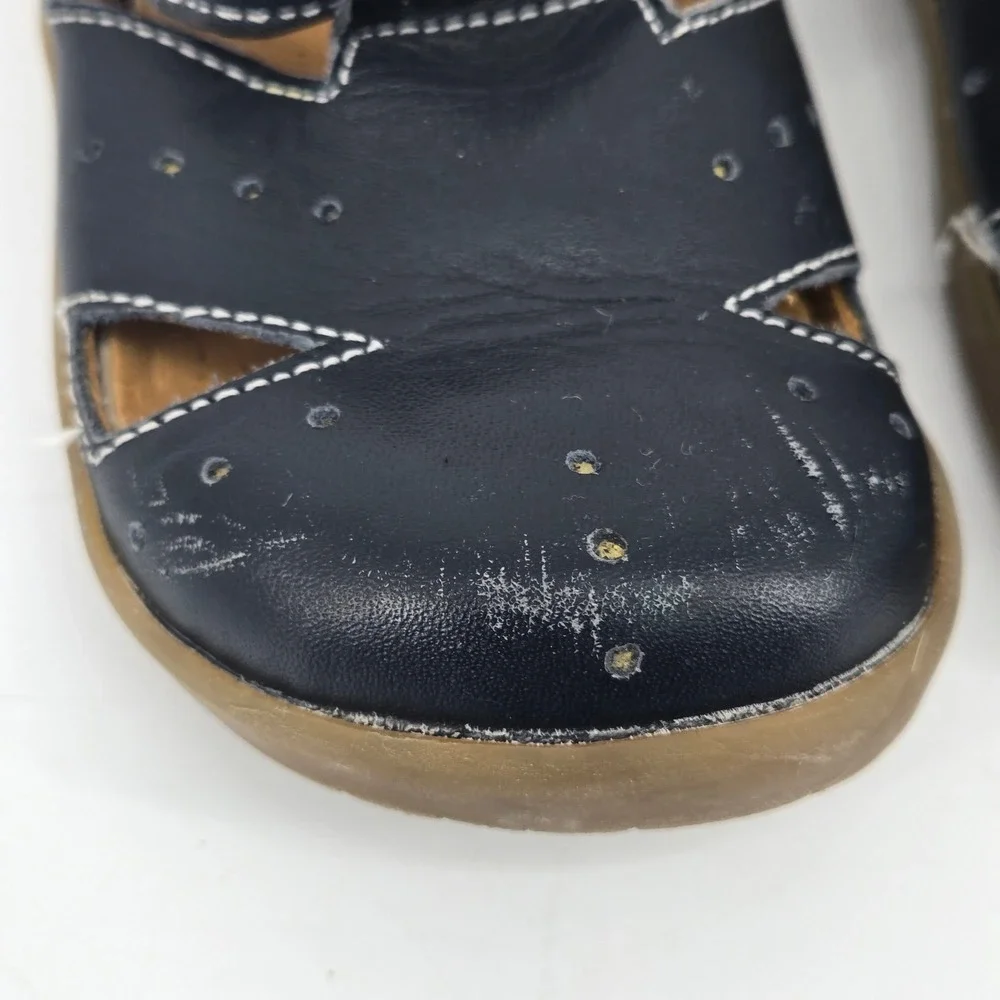 Livie & Luca Black Leather Closed Toe Fisherman Sandals Toddler Size 8 Retired